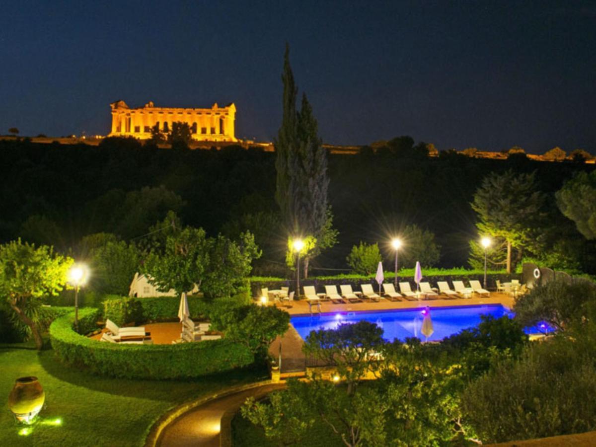 Villa Athena Resort Agrigento Zewnętrze zdjęcie The hotel's gardens